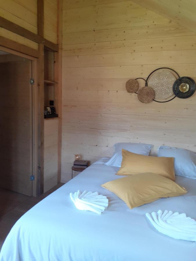 Les Mandarins Bed & Breakfast